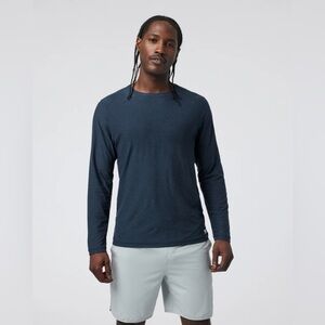 Vuori Long-Sleeve Strato Tech Tee XL NWT